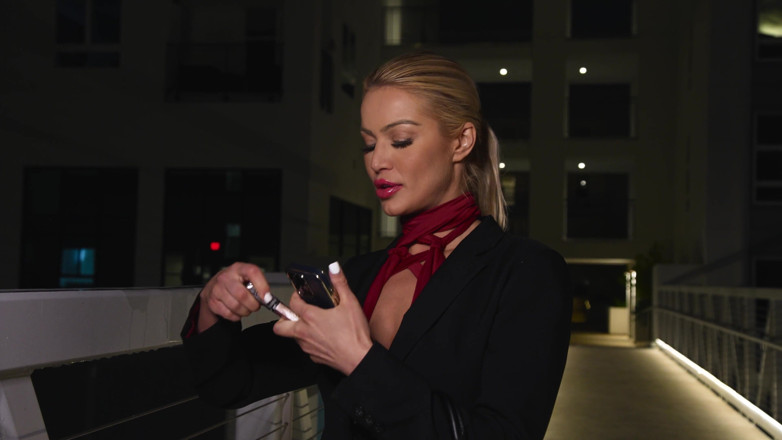 Cherry Kiss: Impresionante puta rubia le da a su cliente una experiencia...