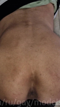 Vystříkej se na kolena! u vchodu do domu, Fontány spermatu na Sissy Femboy! Sněz všechno moje sperma, děvku!