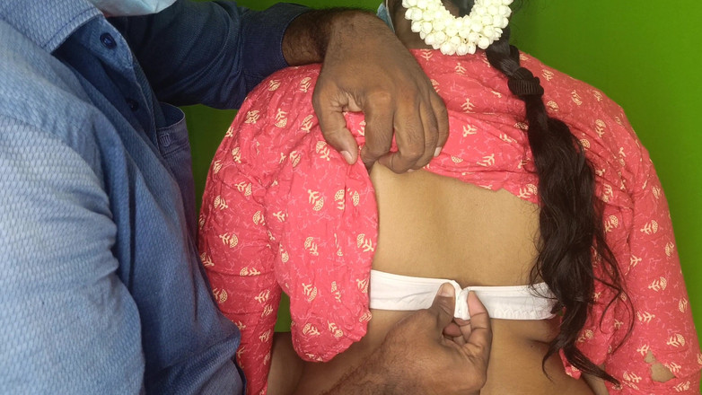 Ilakkiya: Cupluri căsătorite Preludiu filmat acasă