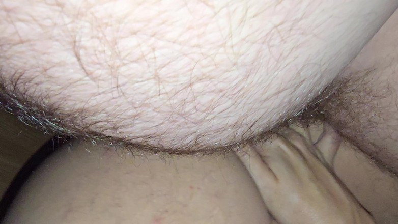 MrEGLD: Het jonge poesje van mijn student neuken