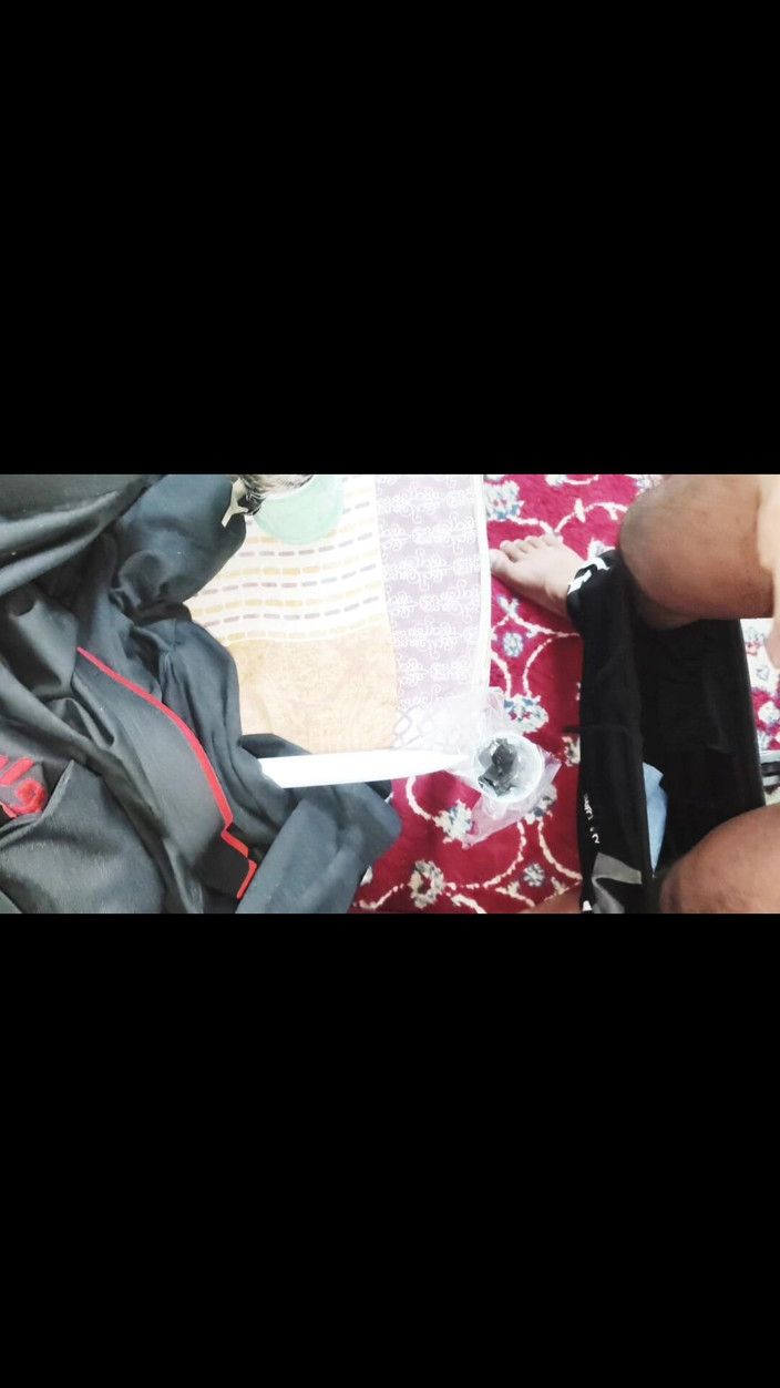 mehedi123Bow: 我正在和我的床做爱，感觉太棒了