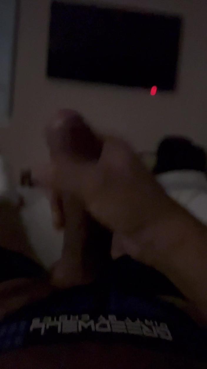 Hot dick in your ass: कार्डिफ होटल में मेरे सीधे दोस्त को बहकाना