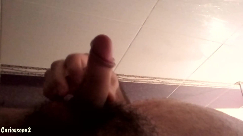 Curiossone2: Sous la douche 6