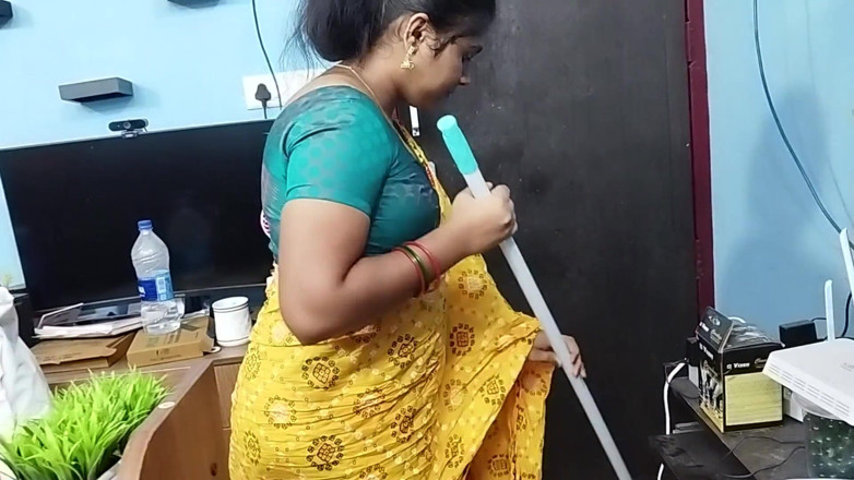 Vaigavarun45: Mallu baas hete seks met meid
