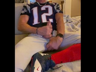 JockDad87: Jockdad87 skjuter en massa sperma i sin fotbollsutrustning