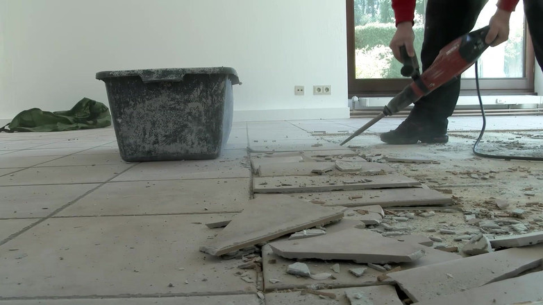 MMV Films and Clips XXX: Awek montel bengkung kongkek antara kaum blowjob dan bertiga yang...