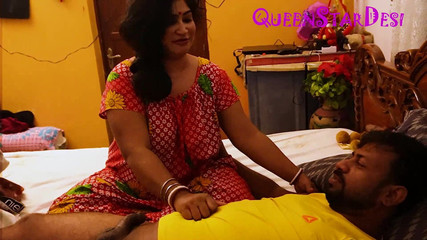 Xtramood: Desi bhabi ingin menyetubuhi deborji-nya