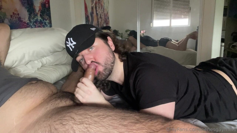 Nenesgaymers: Grote lul klaarkomen in de mond