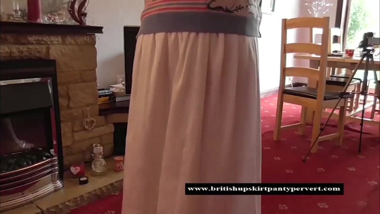 The British Short Skirt Panty Pervert: Rosemary kalhotky manželky 1