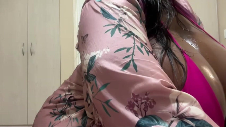 Legendary Booty Overdose: バストBBWビキニのティーラス