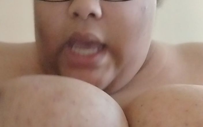 Jessica pigslut: 내 보지 아빠 따먹기!