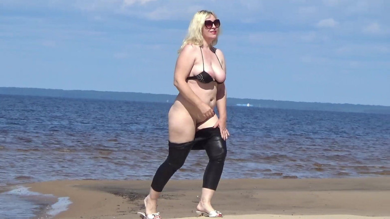 RedRoseRus: Rabuda de couro - Walk Beach