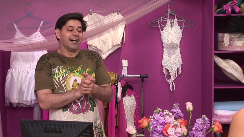 Hot Sex Party: Horny bride and her friend share stud's tool in a...