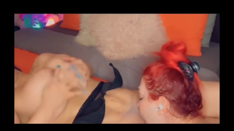 Mistressrola: Lezbiyen yalama ve sikiş