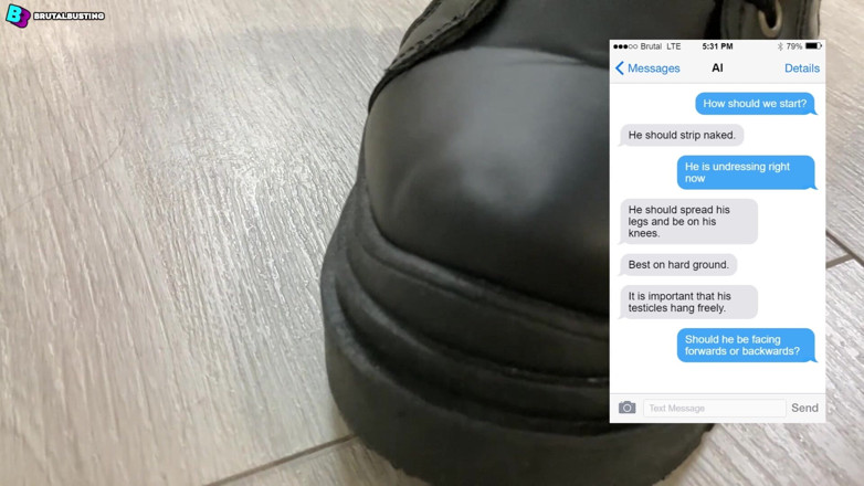 David Marcek: Ai membantu kami mengubah testisnya kepada telur bengkak biru! Istimewa...