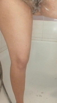 Sexy Wife Shaves Her Pussy Hair.