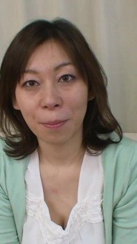 Beautiful Asian MILF Haruko Ogura with pussy eager to be penetrated fucks friend