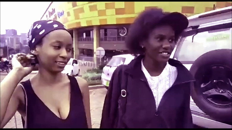 African Beauties: Молоді лесбіянки просто люблять тіла одна одної