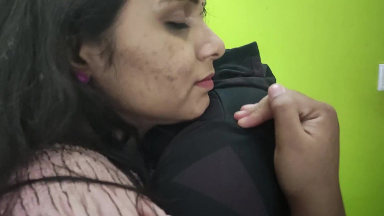 Vaigavarun45: Vaishnavy și Sharun Raj Romantism fierbinte Soft, cuplu Mallu Dragoste fierbinte...