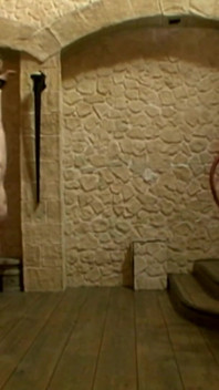 Svázaná blondýnka se podrobí intenzivní BDSM bondážové hře