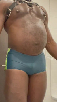 Bathroom Black Muscle Flex & Muscle Butt Performance