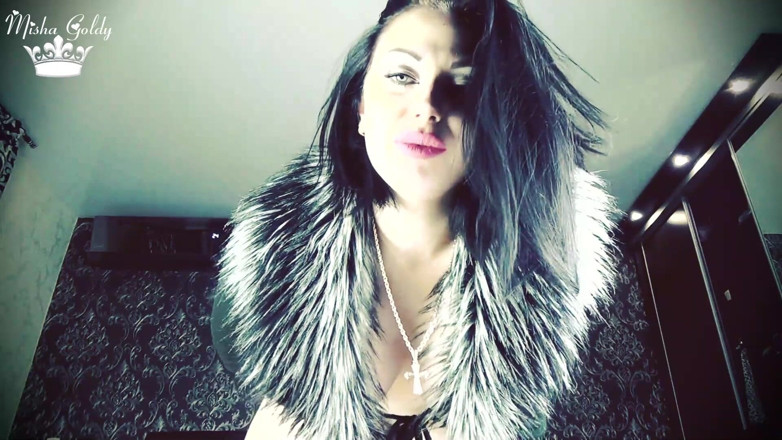Goddess Misha Goldy: Deine perverse stiefmutter ist des sex mit deinem alten stiefvater...