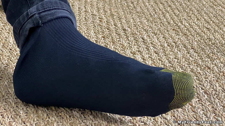 My friends feet: Ngintip kaus kaki &amp; kaki nathaniel