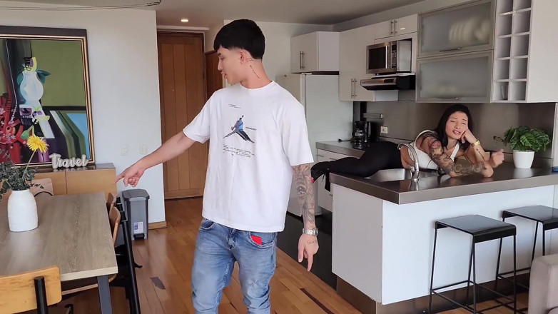 Salome Gil: Fucking My Stepbrother in the New Apartment
