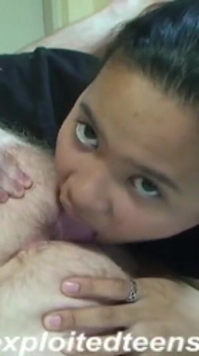 Exclusive Filipino Amateur Sarah Deep Throat, Pissing, Rough Sex, Cum in Mouth Twice. (Bangkok Babes) Exclusive Filipino Amateur Sarah Deep Throat, Pissing, Rough Sex, Cum in Mouth Twice. (Bangkok Babes)