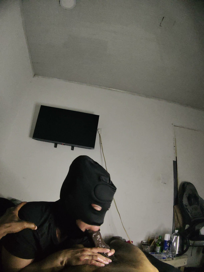 Cum-lobian dickdrainers: Throat Champ Black Mask 4