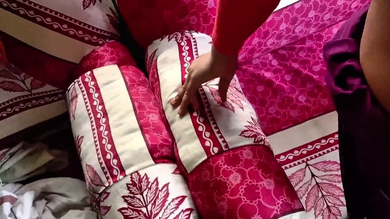 Deshi women: 인도 아름다운 여대생 Tasneem 2의 바이럴 비디오