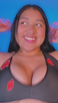 Unas Grandes Tetas