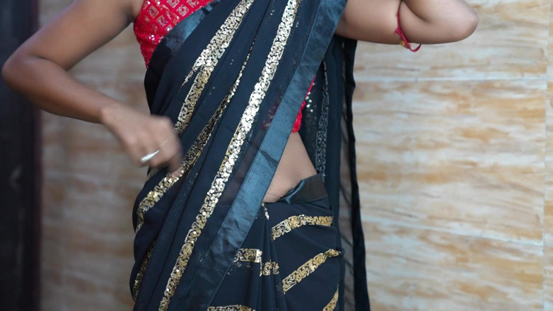 Neha Gupta: Desi-mädchen solo