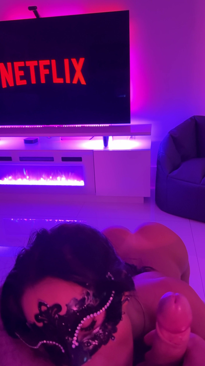 Miss Lexa: Gepasste Misslexa Mit Dicken Möpsen Fickte Ihren Nachbar