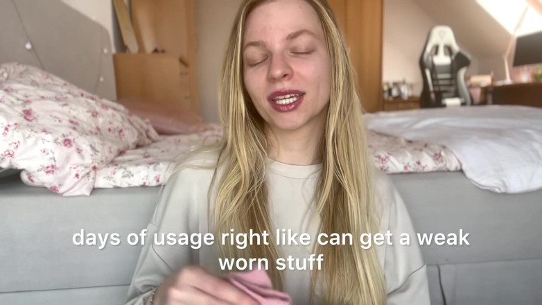 Goddess_Bella_Rae: Gebruikte sokken Gebruikt slipje