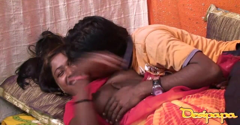 Desi Papa: Pasangan India tulen Sonia &amp; Raj berkongkek tantalizing