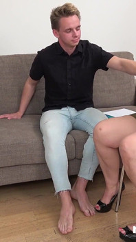 她和一个新男孩的首次试镜 - mamscasting