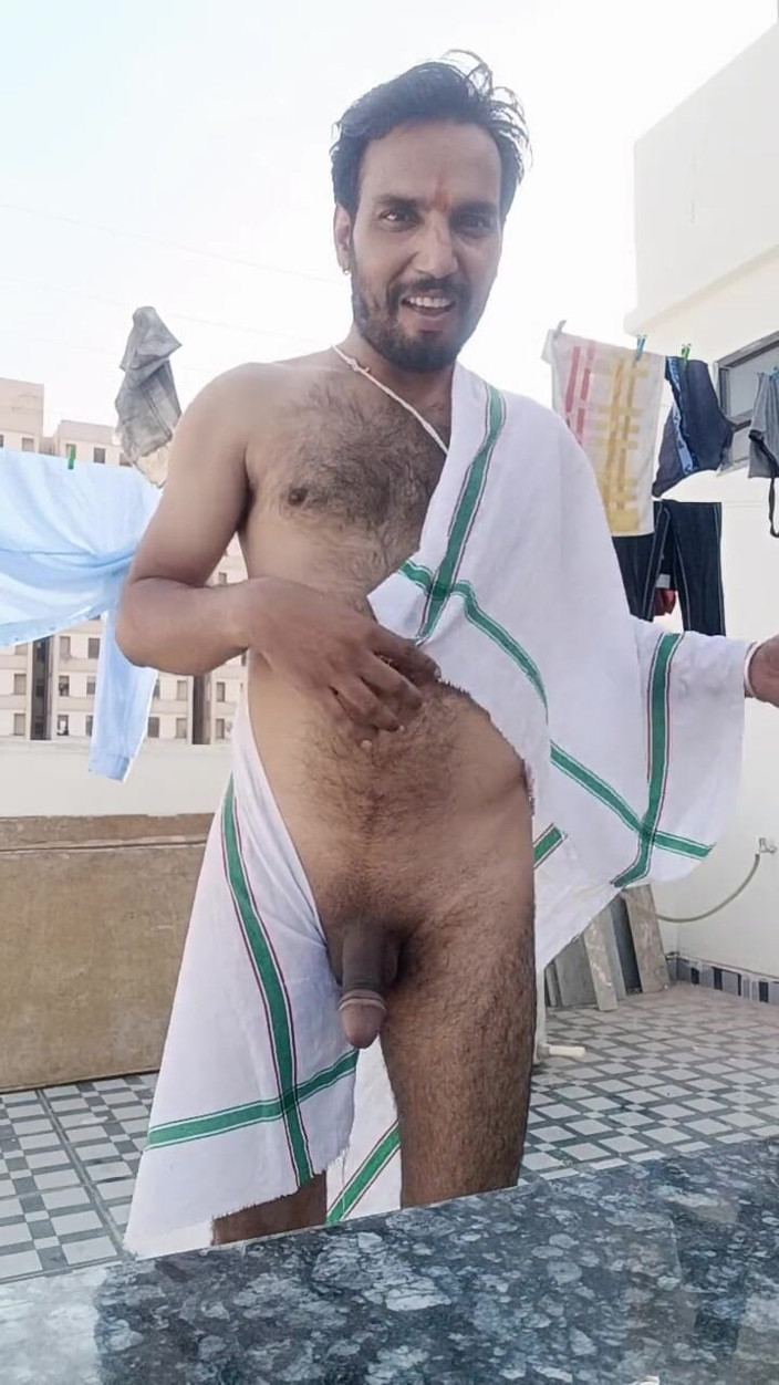 Rajasthani-old-lover: Chico indio muestra tíos vecino del pene y se prepara...