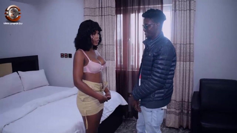 Tusweet9ja: Sexy Skylar ošukaná detektivem, aby osvobodila svého muže
