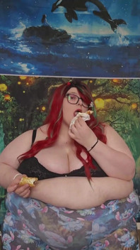 The Cat Who Got the Cream - Sexual Cream Licking
