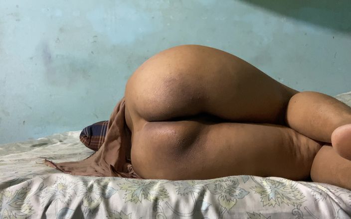 SAFI-SEXY: Văzând-o singură pe sora vitregă a soției mele, am profitat...