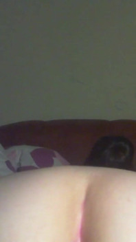 Estou Usando Minha Bunda Enquanto Me Masturbo. P1