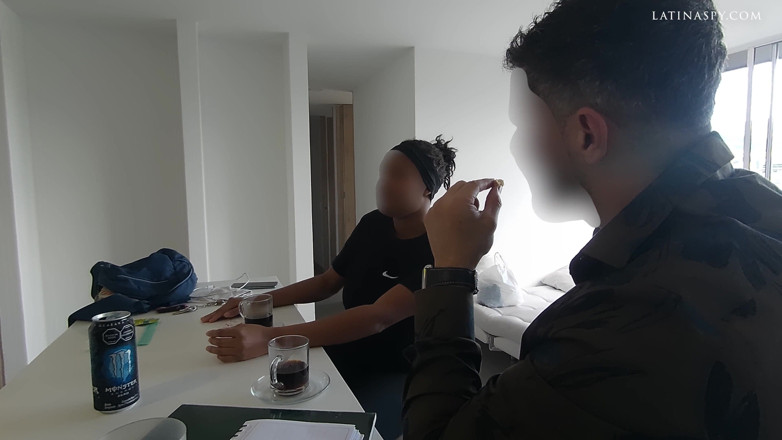 Time traveler: 흑인 대물 자지 따먹기