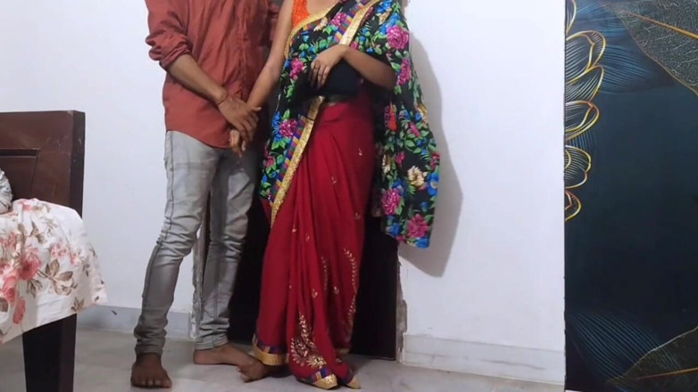 Nazima Khan: Nachbarin bhabhi kam zu dem haus ihrer nachbarin, um ihren...