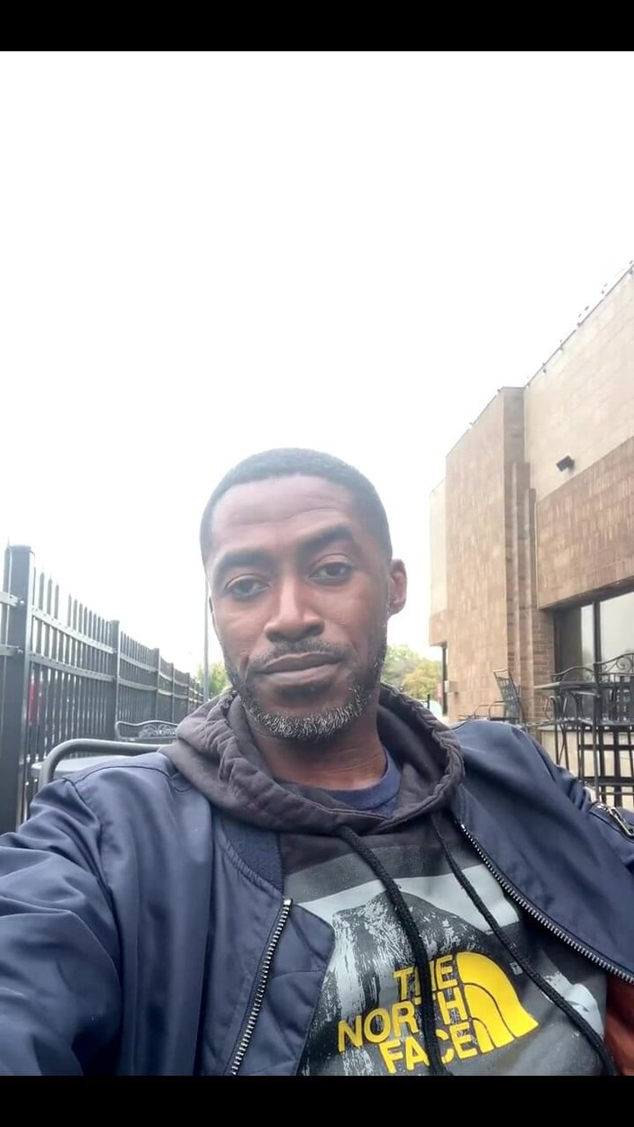 Red Dillinger: Phát trực tiếp