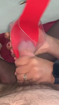 锯和口交：用透明的高跟鞋自慰 第一人称视角