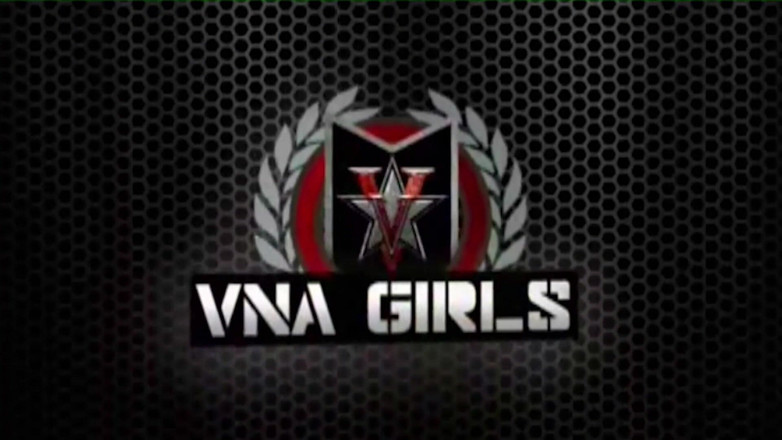 Jelena Jensen: Jelena Jensen İskeletler