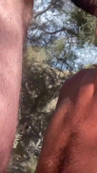 Leo Bulgari sex a sperma na pláži se svými přáteli bleshporn - část 1