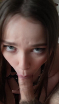 Horký v otroctví dostane tvrdý anální a křičící anální orgasmus