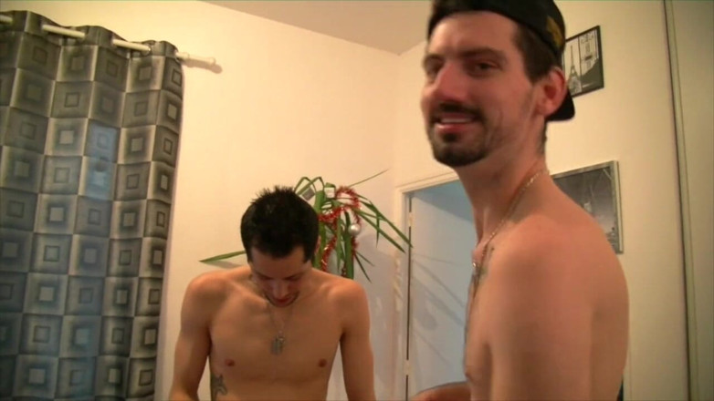 BAREBACK FUCK CLUB: Zack used by straight boy curious